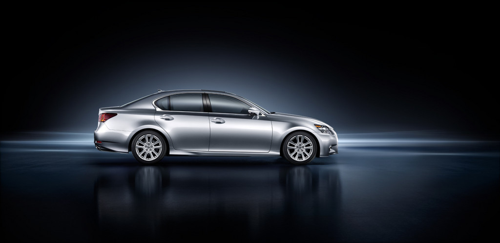 Lexus GS 350.