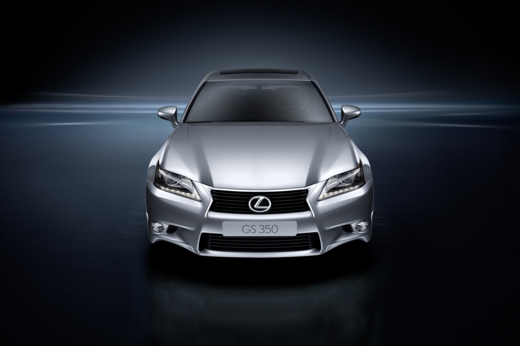 Lexus zeigt die Hybrid-Version des GS
