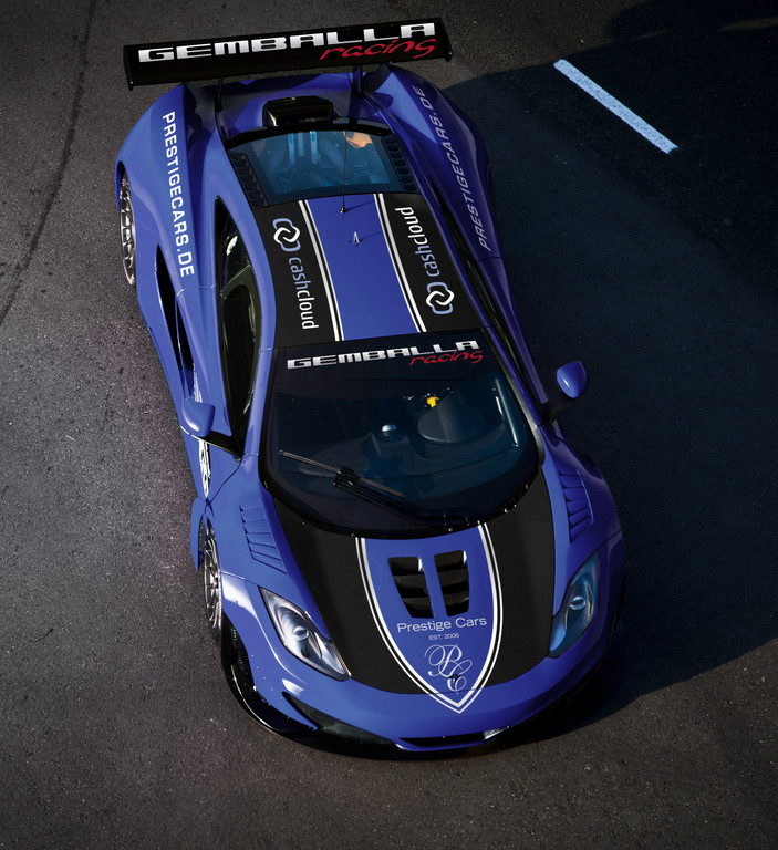 McLaren MP4-12C GT3.