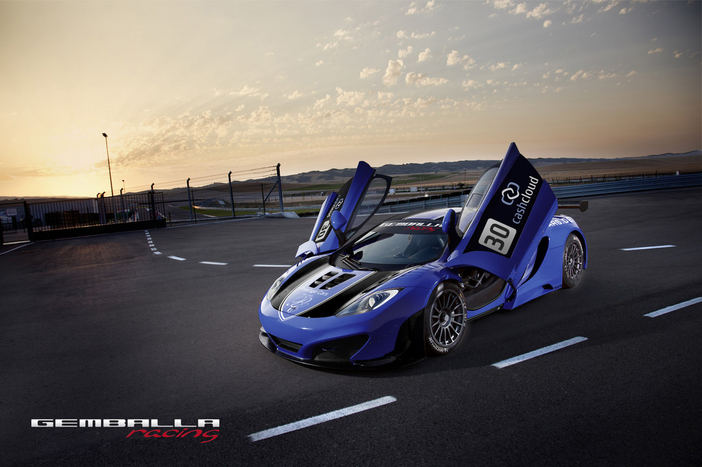 McLaren MP4-12C GT3.