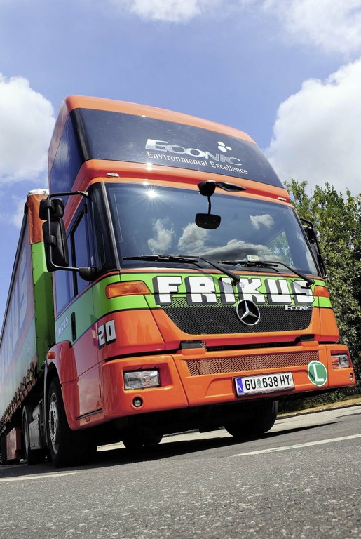 Mercedes-Benz Econic NGT.