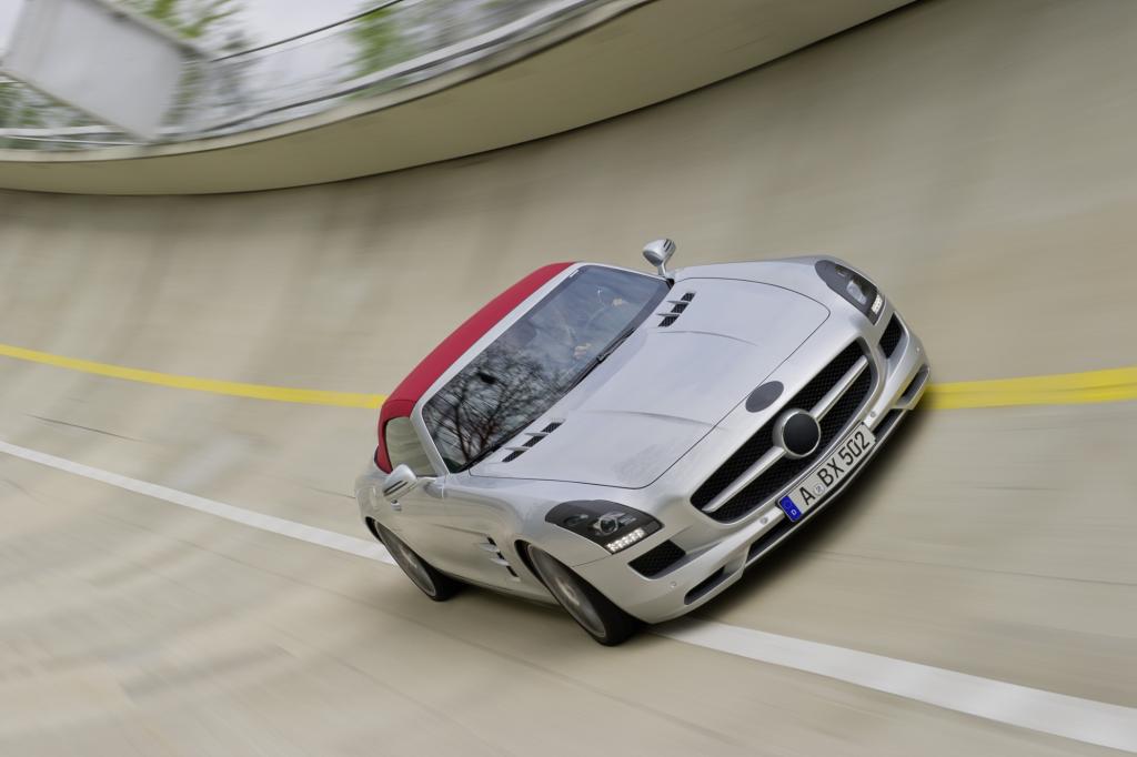 Mercedes zeigt die offene Variante des Supersportwagens SLS AMG