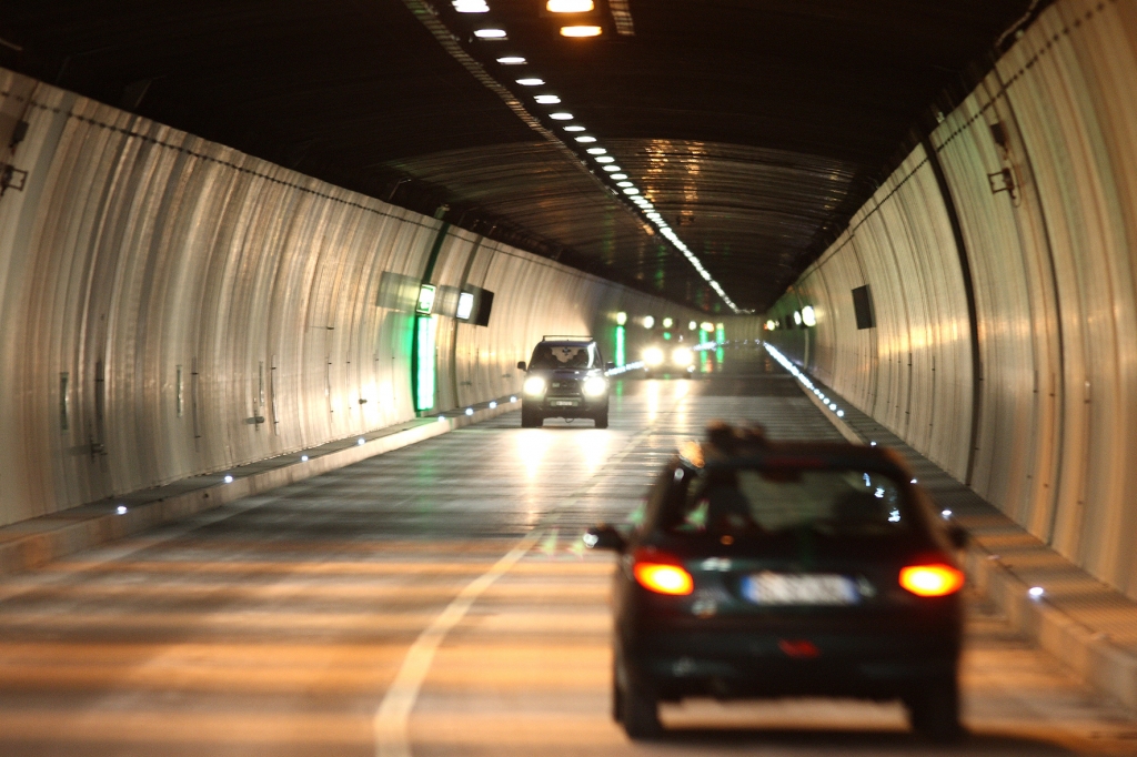 Nachtsperre im San Bernardino-Tunnel