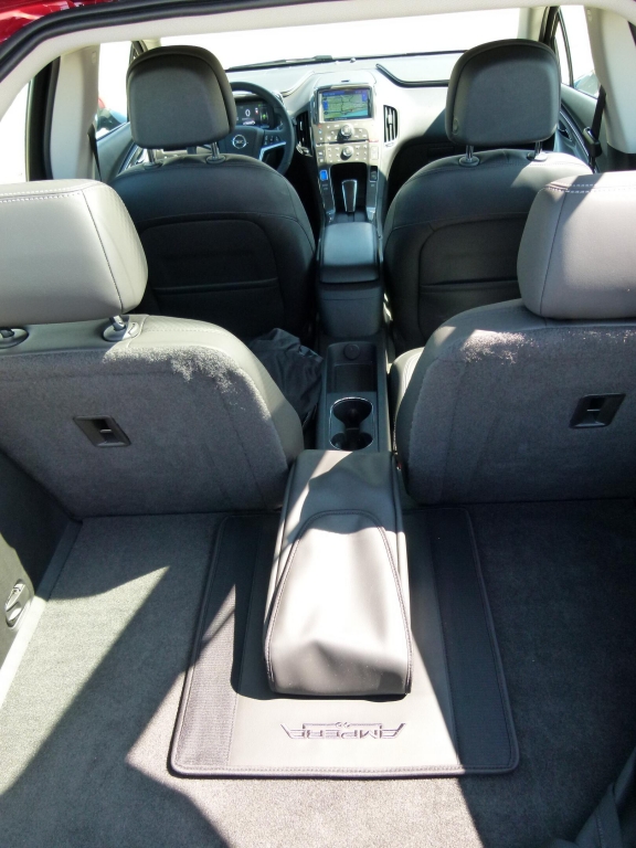 Opel Ampera.