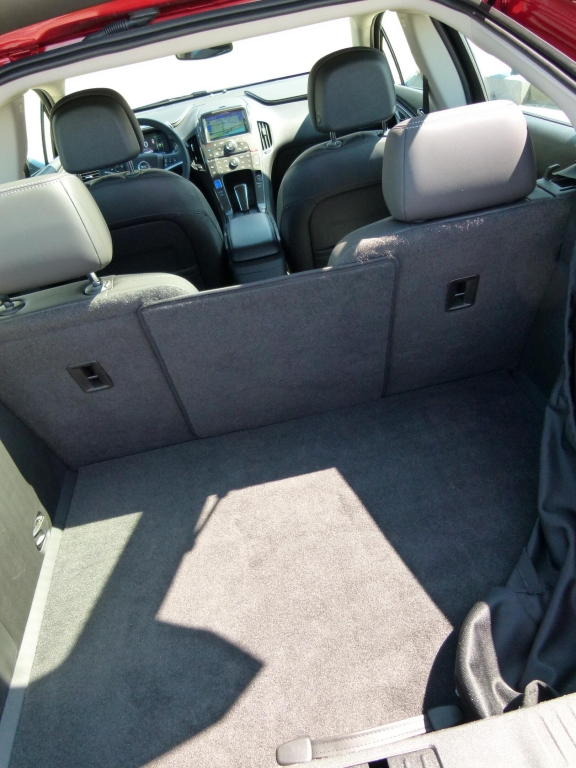 Opel Ampera.