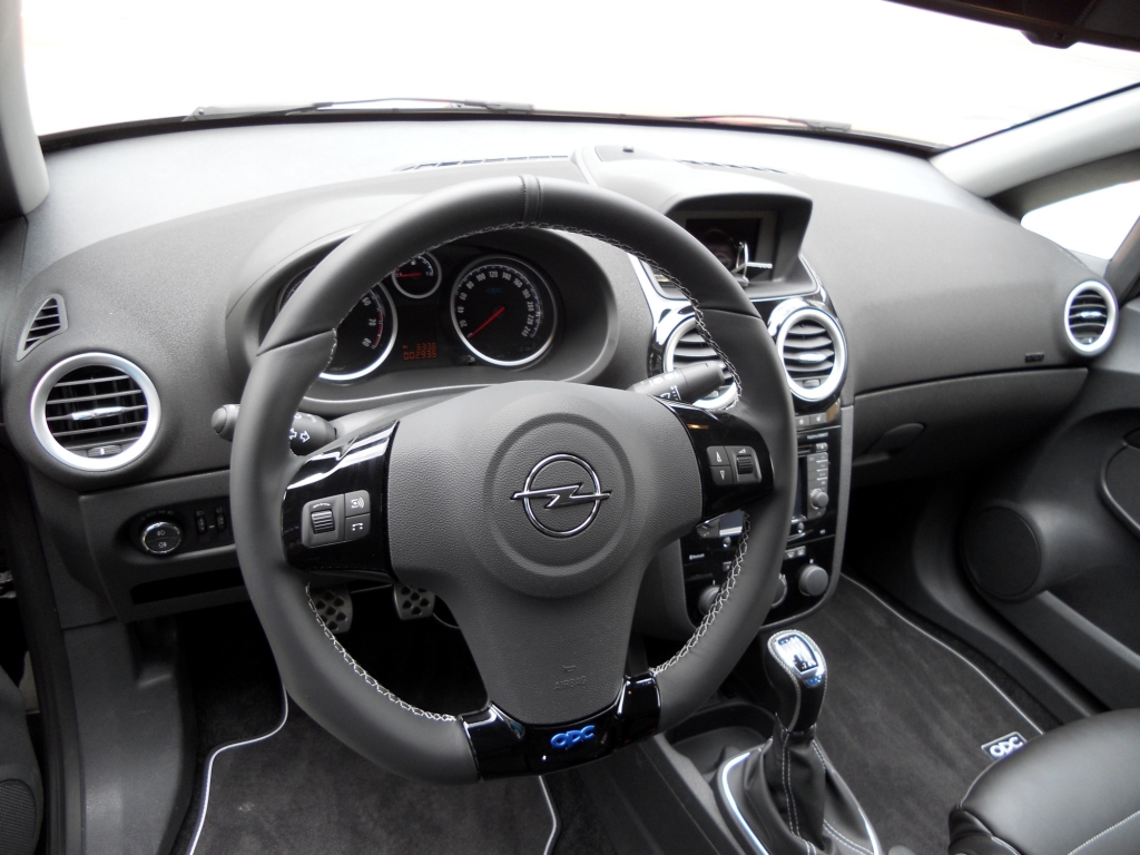 Opel Corsa OPC 