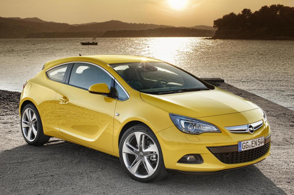 Opel tritt mit dem Astra GTC gegen den VW Scirocco an