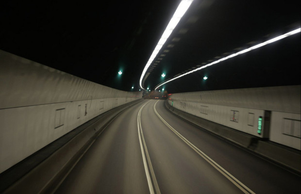 PTV unterstützt Projekt gegen Gefahren auf Brücken und in Tunneln