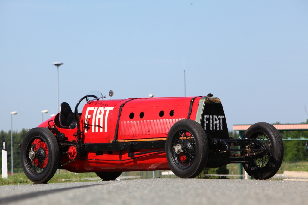 Panorama: Fiat Mefistofele - Zum Teufel mit den Rekorden 