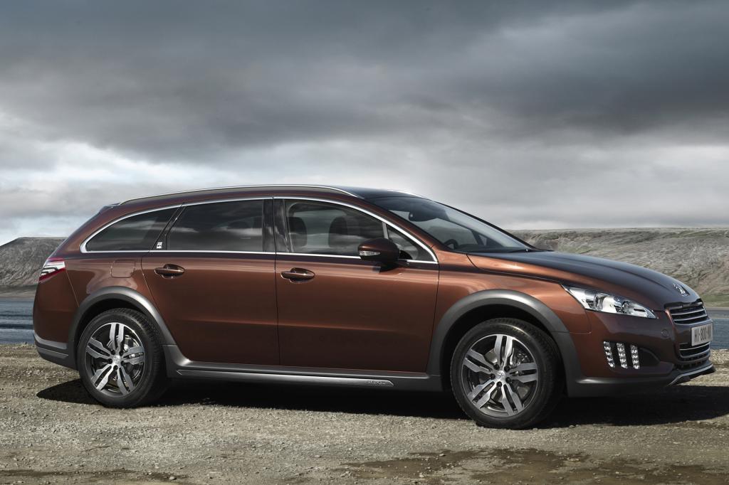 Peugeot kombiniert Diesel und E-Motor