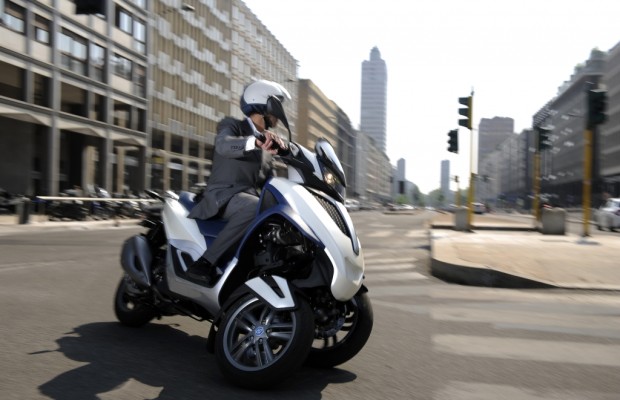 Piaggio erweitert MP3-Reihe um den Yourban 300 LT