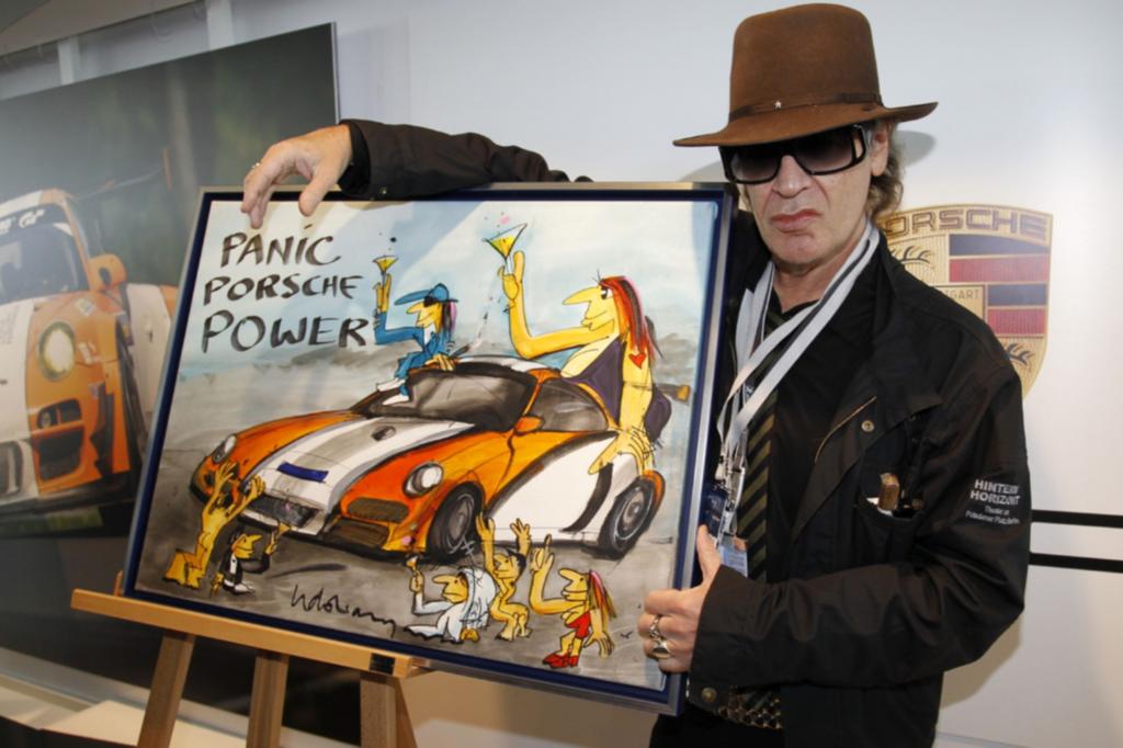 Porsche-Likörell - Spirituose Kunst für guten Zweck