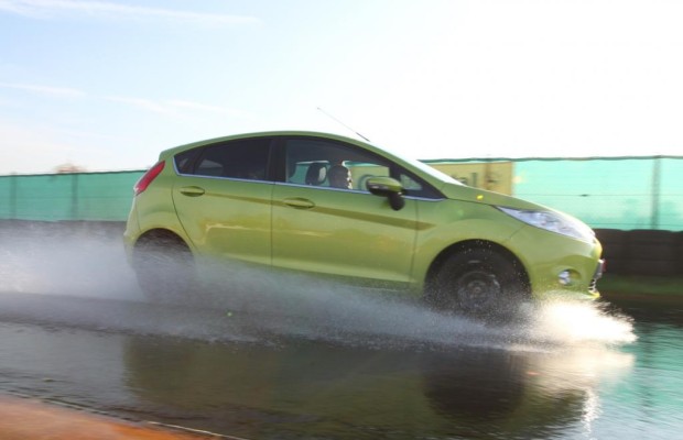 Ratgeber Aquaplaning - Lieber langsam