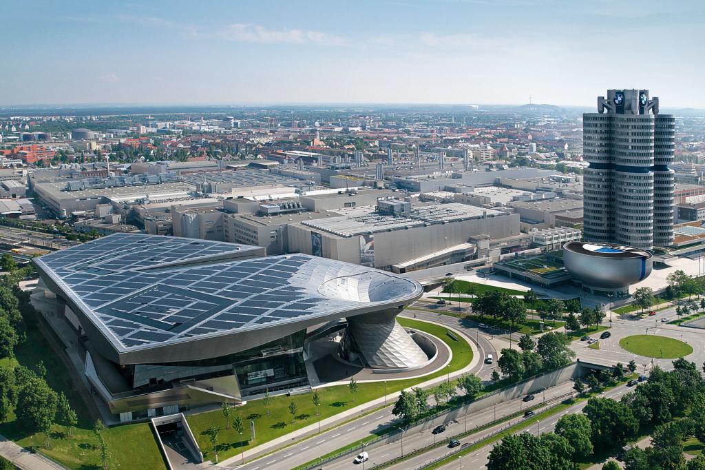 Recht neu und großzügig ist das BMW Museum in München