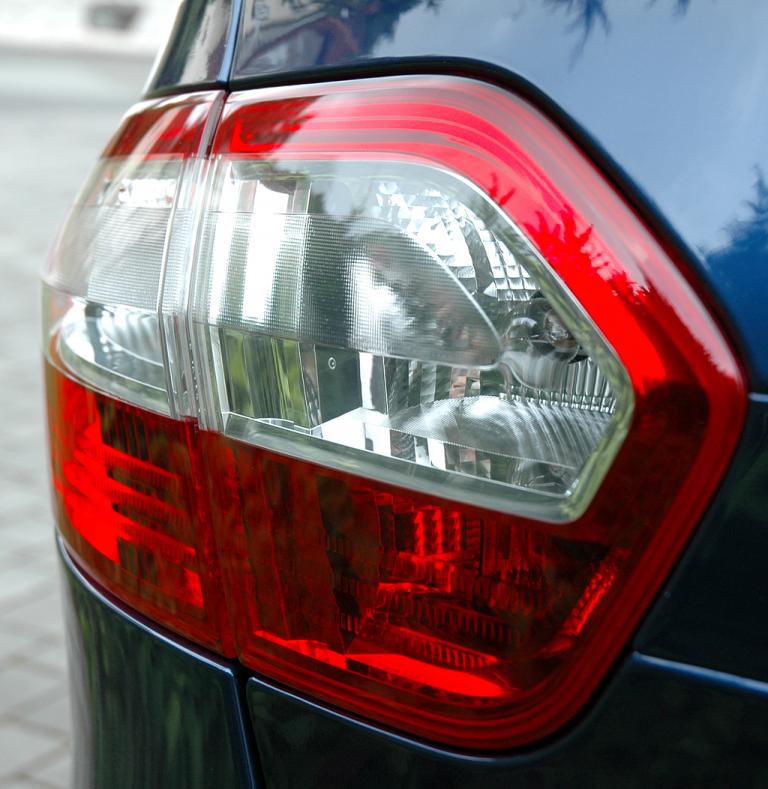Renault Fluence: Moderne Leuchteinheit hinten. 
