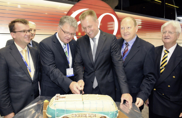 Setra versüßt RDA-Jubiläum