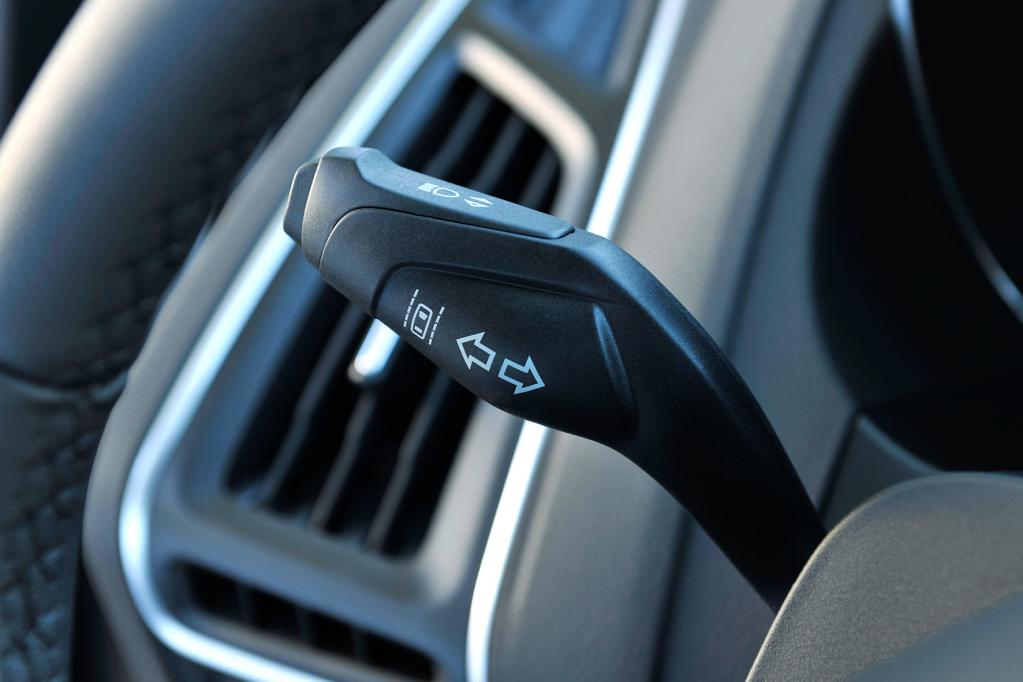 Spurhalter im Test: Ford Focus 