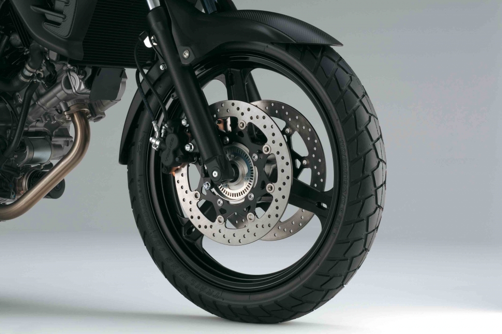 Suzuki V-Strom 650 ABS: Komfortabler Adventure Tourer