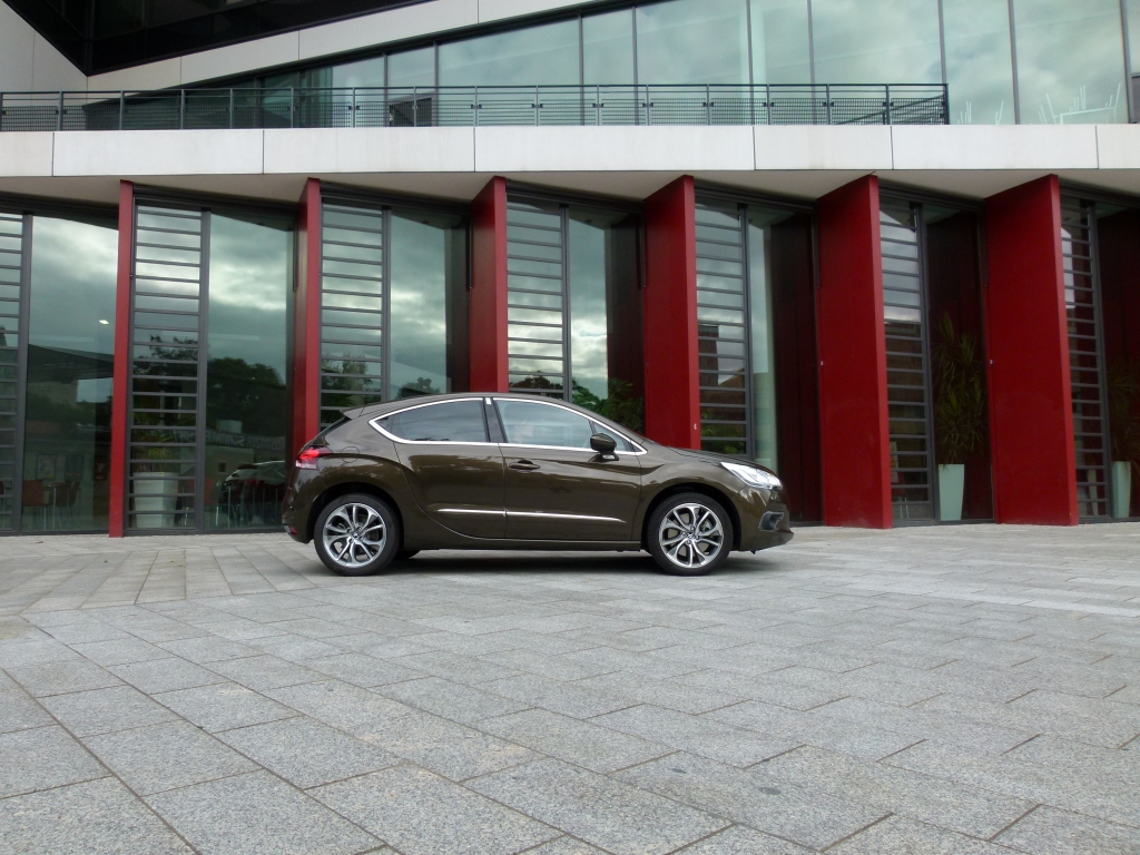 Test: Citroën DS4 THP 200 - Racer mit Charme und Esprit