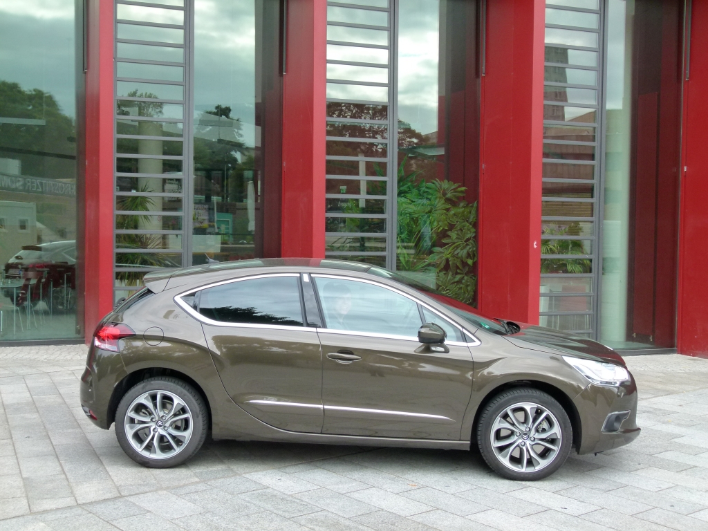 Test: Citroën DS4 THP 200 - Racer mit Charme und Esprit