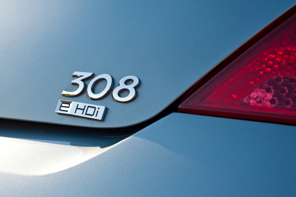 Test: Peugeot 308 e-HDI - Überredet zur Gelassenheit