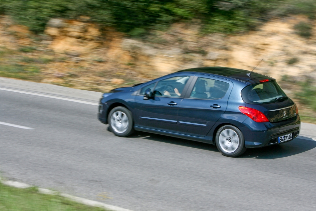 Test: Peugeot 308 e-HDI - Überredet zur Gelassenheit