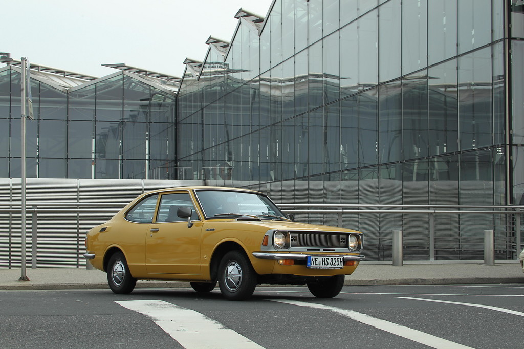 Toyota Corolla (1971).
