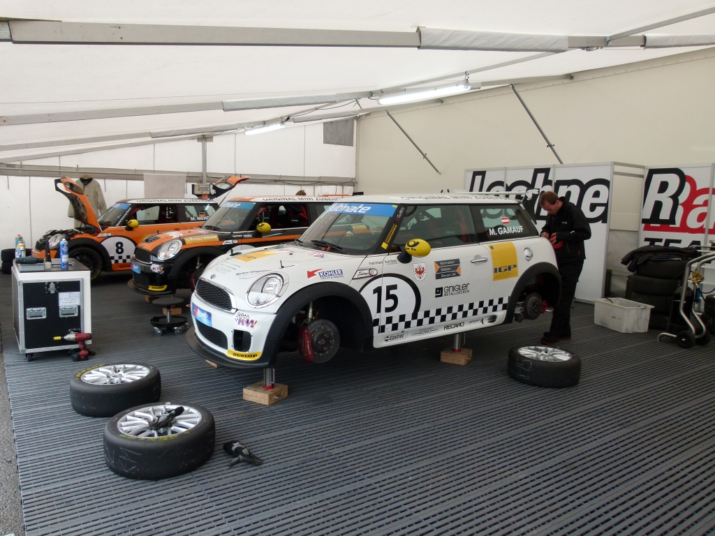 auto.de zu Gast bei der Monroe Safety Experience in Oschersleben