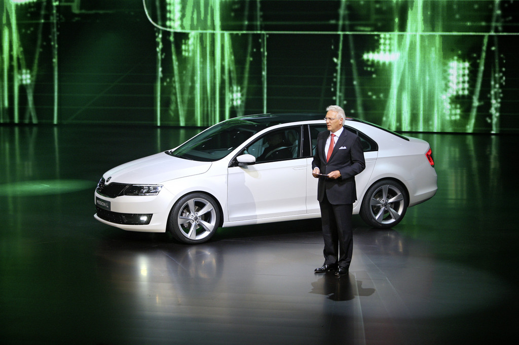 Škoda Mission L bei der Volkswagen-Vorabendversanstaltung 