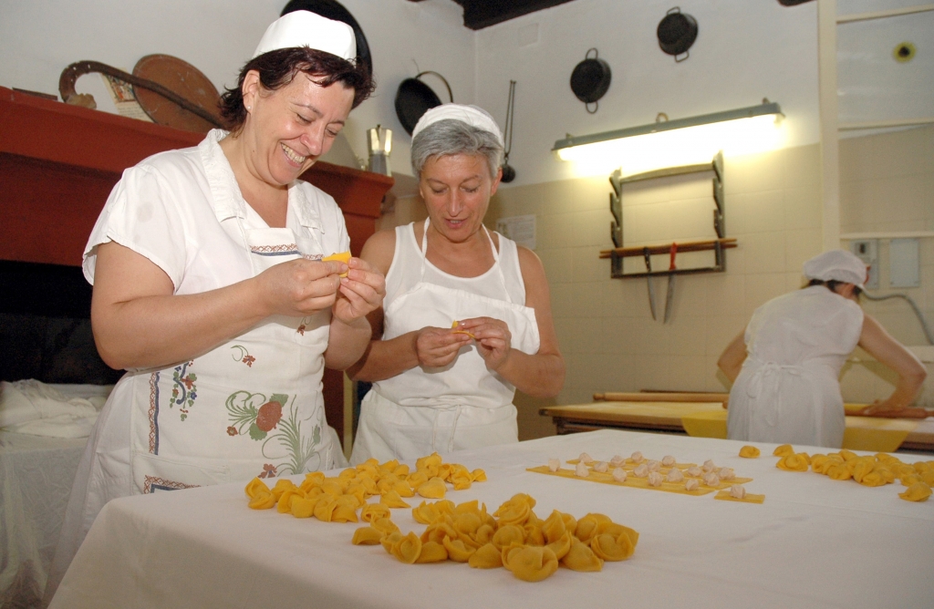 22. Touristik und Caravaning International 2011 - Zwischen Pasta und Bauhaus