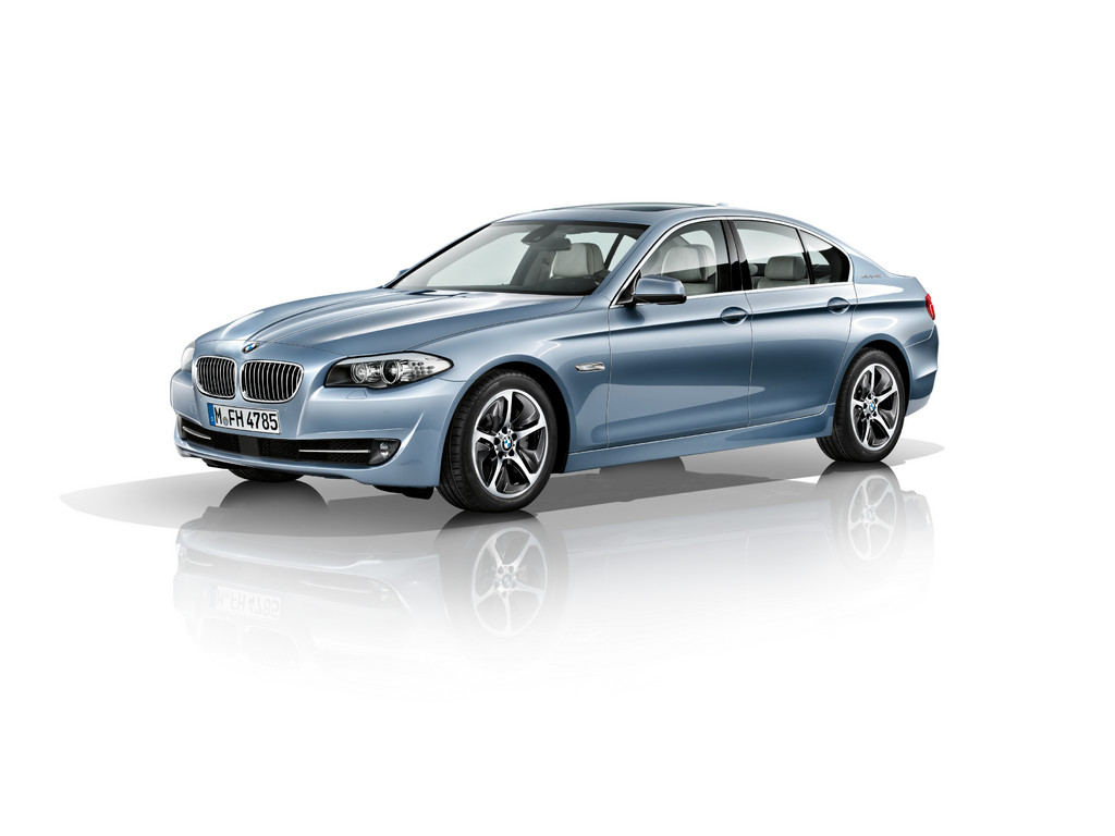 5er BMW jetzt auch mit 340-PS-Hybridantrieb