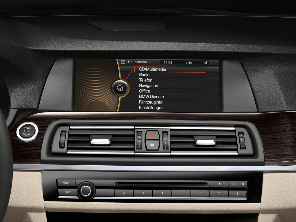 5er BMW jetzt auch mit 340-PS-Hybridantrieb