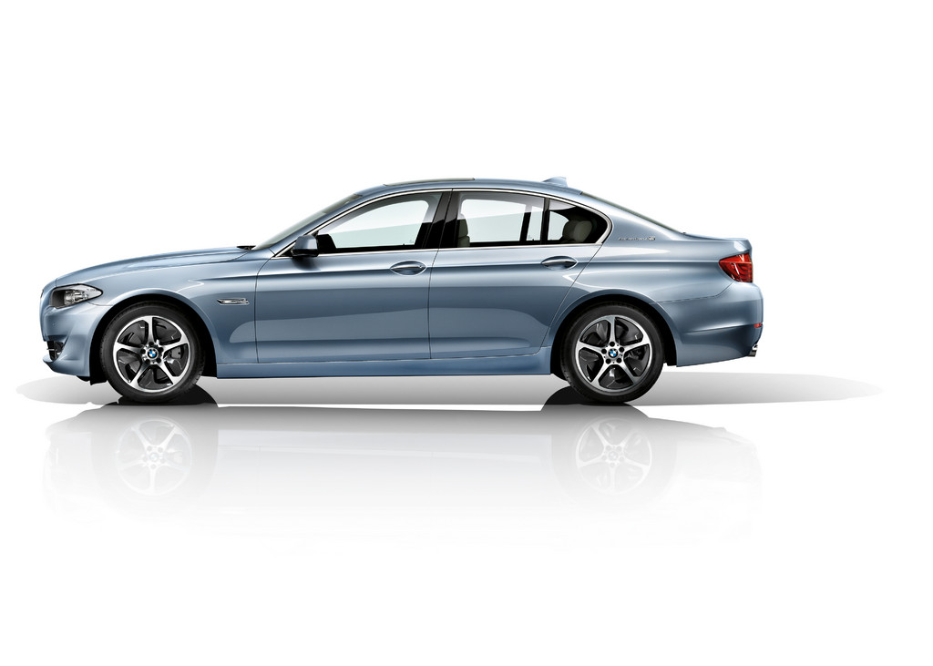 5er BMW jetzt auch mit 340-PS-Hybridantrieb