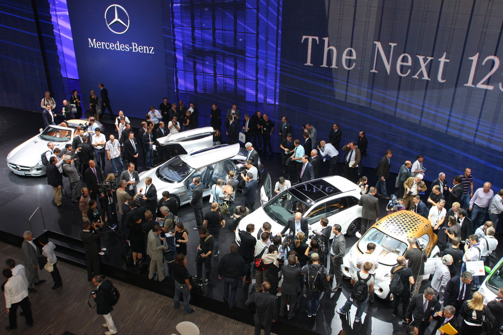 928 000 Besucher bei der IAA in Frankfurt