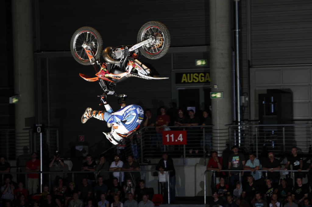 Ackermann wird auf KTM FMX-Meister