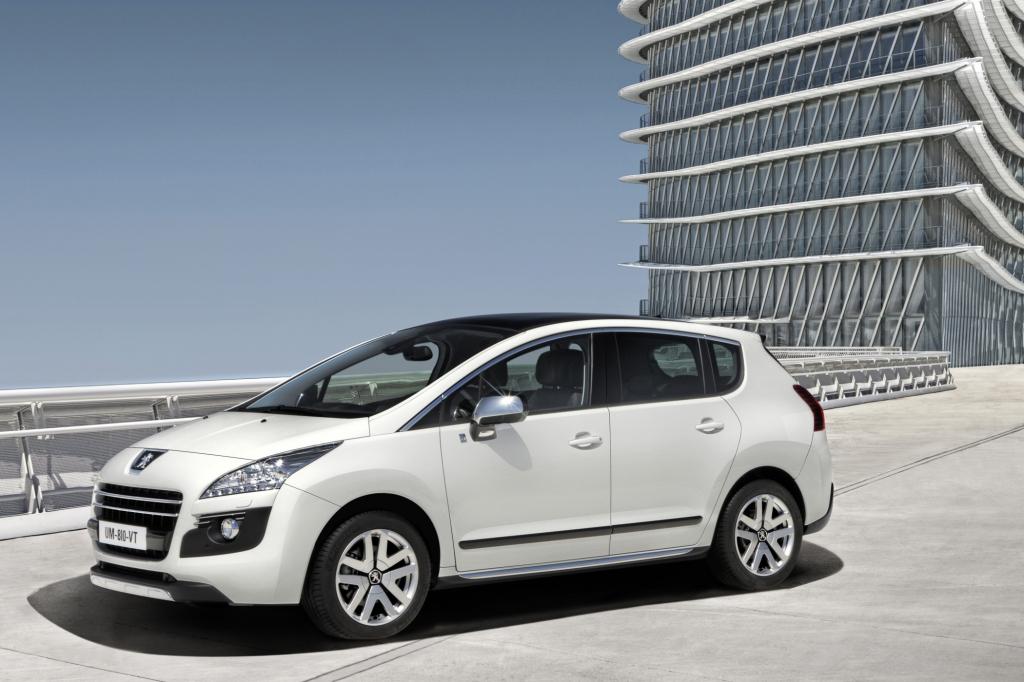 Als Basiseinheit kombiniert der PSA Konzern (Peugeot/Citroen) einen Diesel mit 120 kW/163 PS mit einer 27 kW/37 PS starken E-Mas