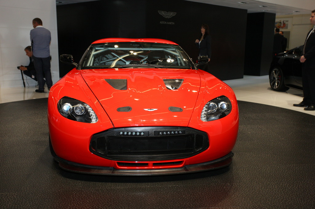 Aston Martin V12 Zagato.