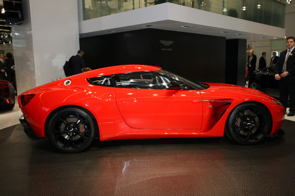 Aston Martin V12 Zagato.