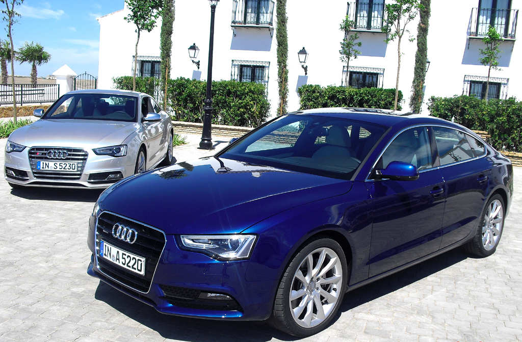 Audi Sportback-A5 vorn, S5-Coupé hinten. 