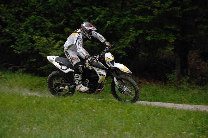 BMW F 800 GS: Touratech erfolgreich bei Zwölfstunden-Endurorennen Dawn to Dusk