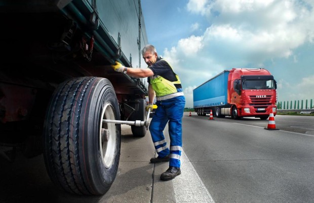 Continental erweitert Service-Angebot für Lkw-Flotten