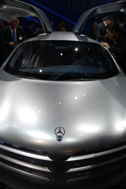 Daimler-Chef Zetsche forciert die Brennstoffzelle