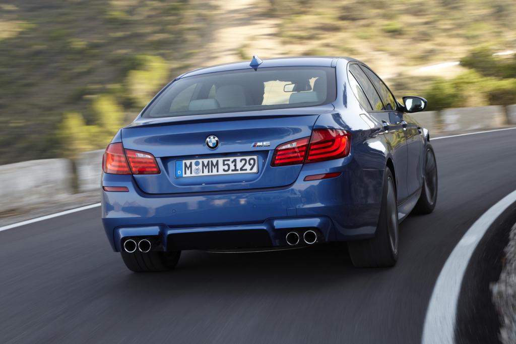 Der neue M5 wiegt mit 1.870 Kilogramm rund 100 Kilo mehr als sein Vorgänger