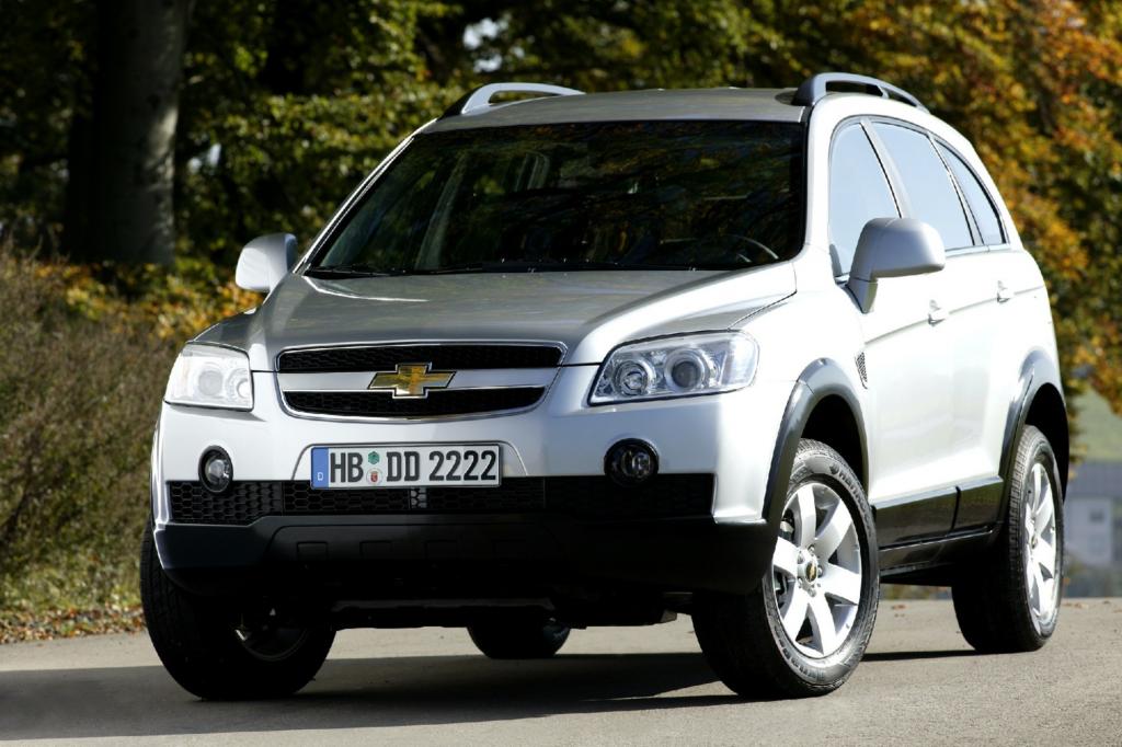 Der weitgehend identische Chevrolet Captiva ist billiger zu haben
