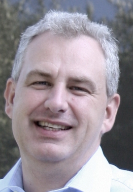 Dr. Dirk Roßberg.