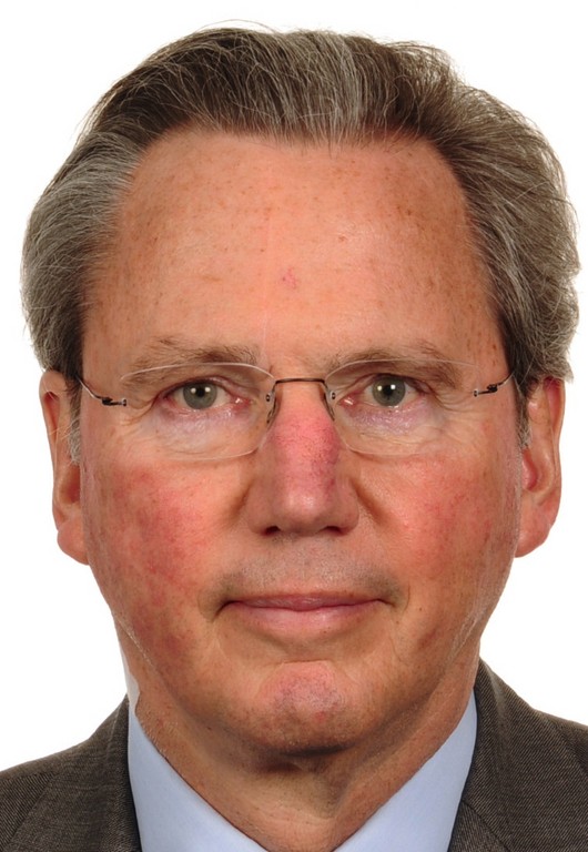 Dr. Franz-Josef Paefgen.