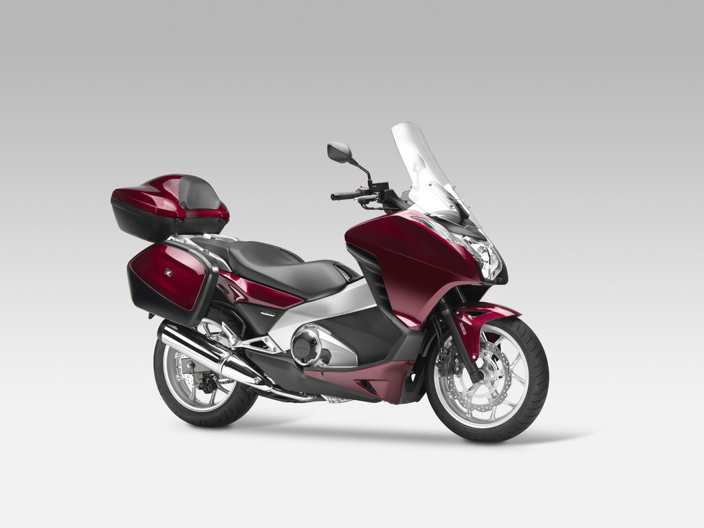 EICMA 2011: Honda stellt neuen Zweizylinder-Motor vor
