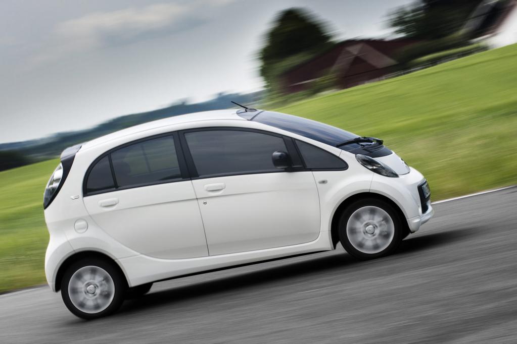 Elektroauto verursacht Angst um Arbeitsplätze