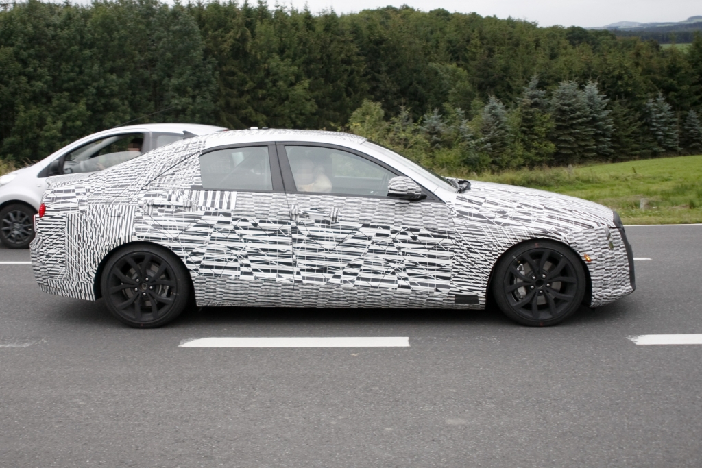 Erwischt: Erlkönig Cadillac ATS