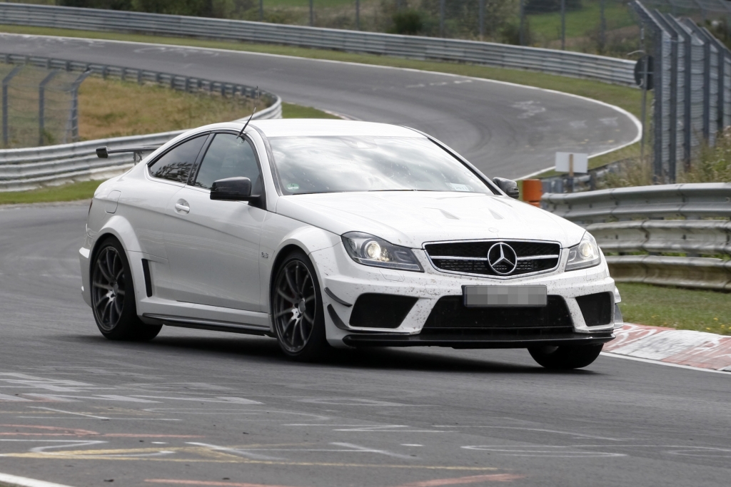 Erwischt: Erlkönig  Mercedes C63 AMG Black Series Aero
